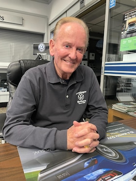 Staff member David Silvester from ID_b24a7613afd9