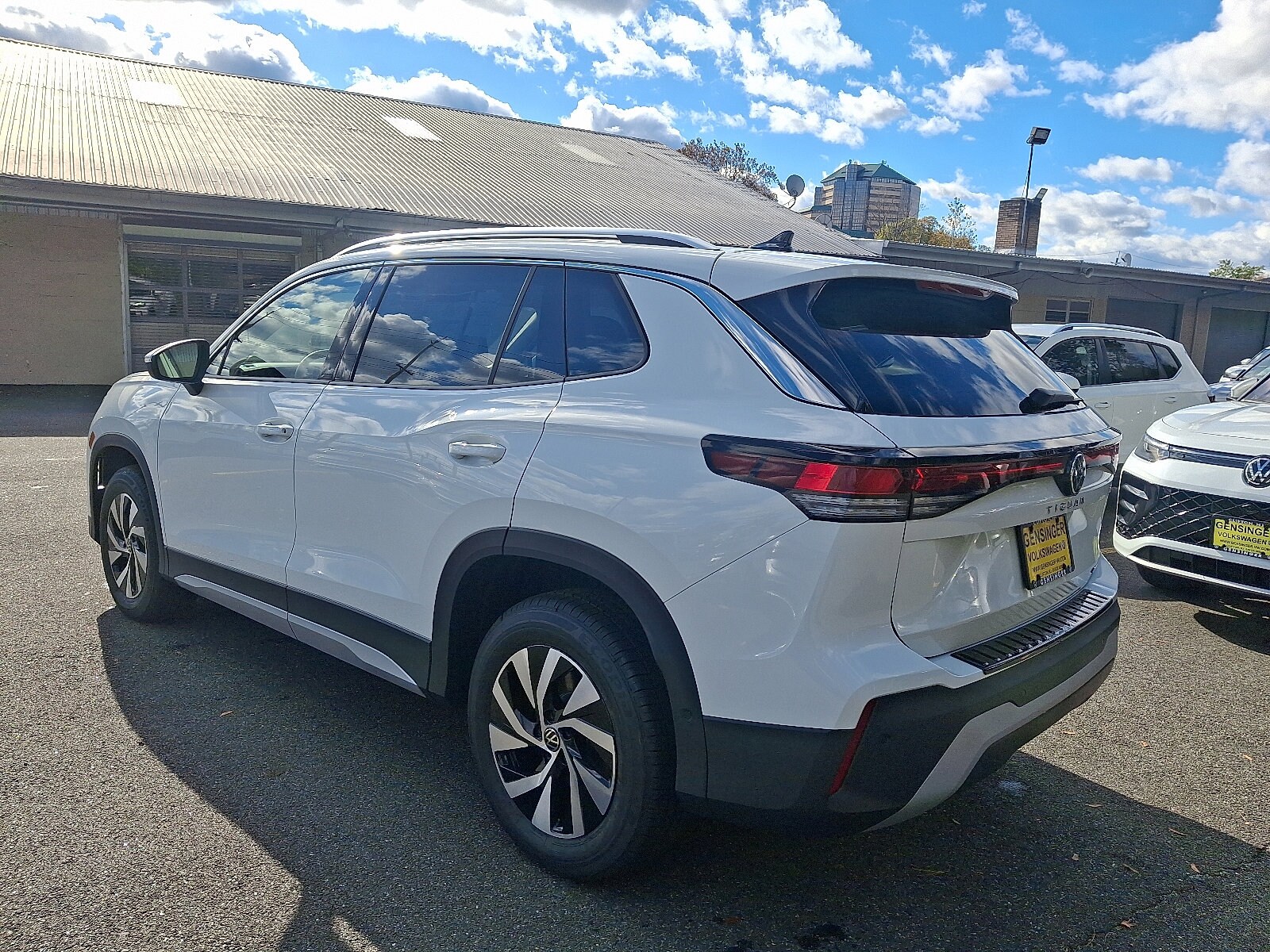 2026 Volkswagen Tiguan S photo 3