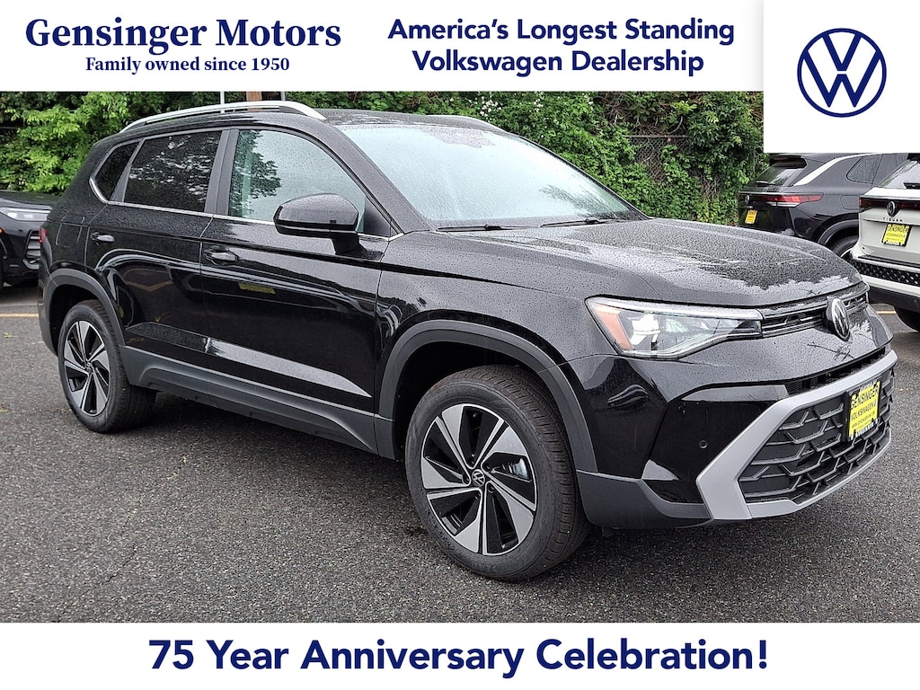 New 2026 Volkswagen Taos SE SE 4MOTION