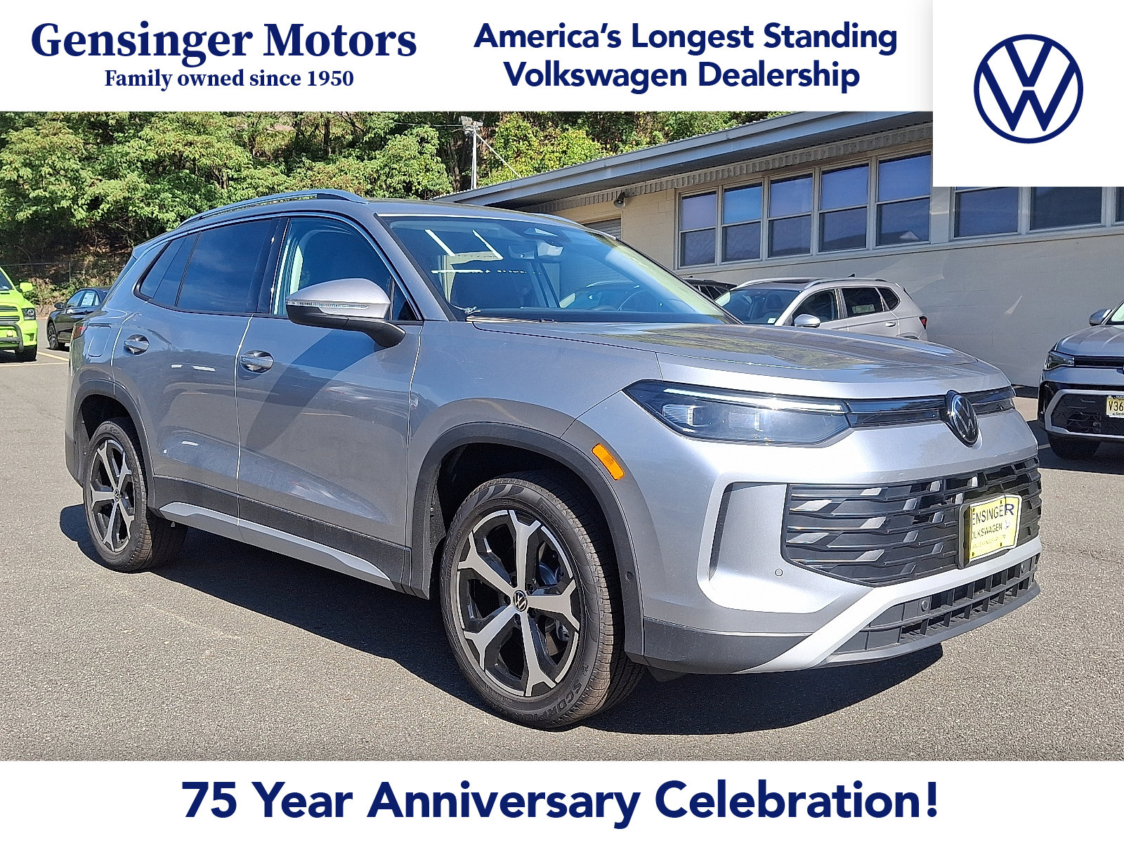 2025 Volkswagen Tiguan SE's photo