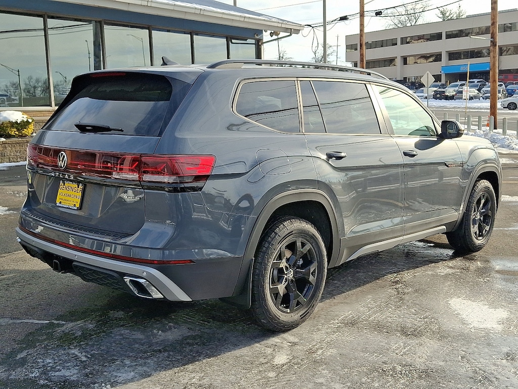 New 2026 Volkswagen Atlas 2.0T Peak Edition 2.0T Peak Edition 4MOTION