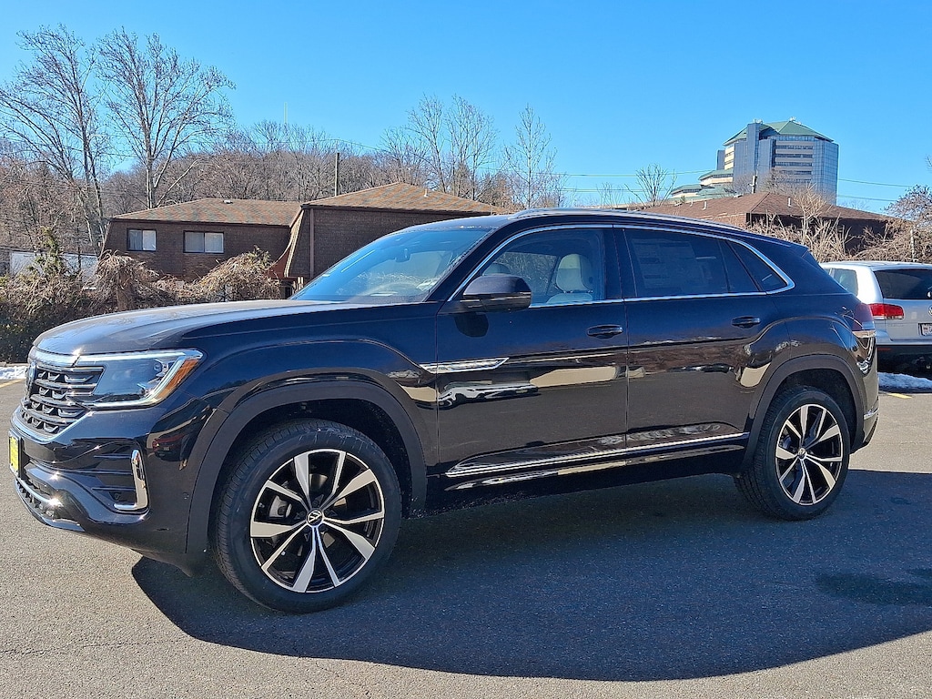 New 2025 Volkswagen Atlas Cross Sport 2.0T SEL Premium R-Line 2.0T SEL Premium R-Line 4MOTION