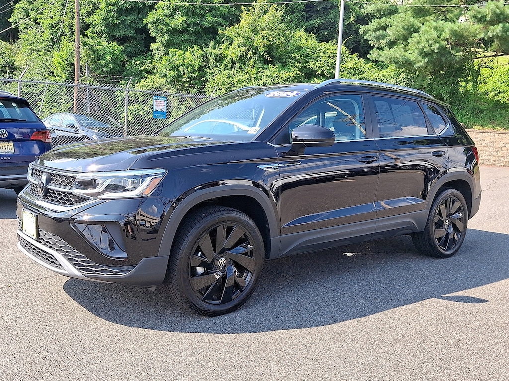 Certified 2024 Volkswagen Taos SEL SEL 4MOTION