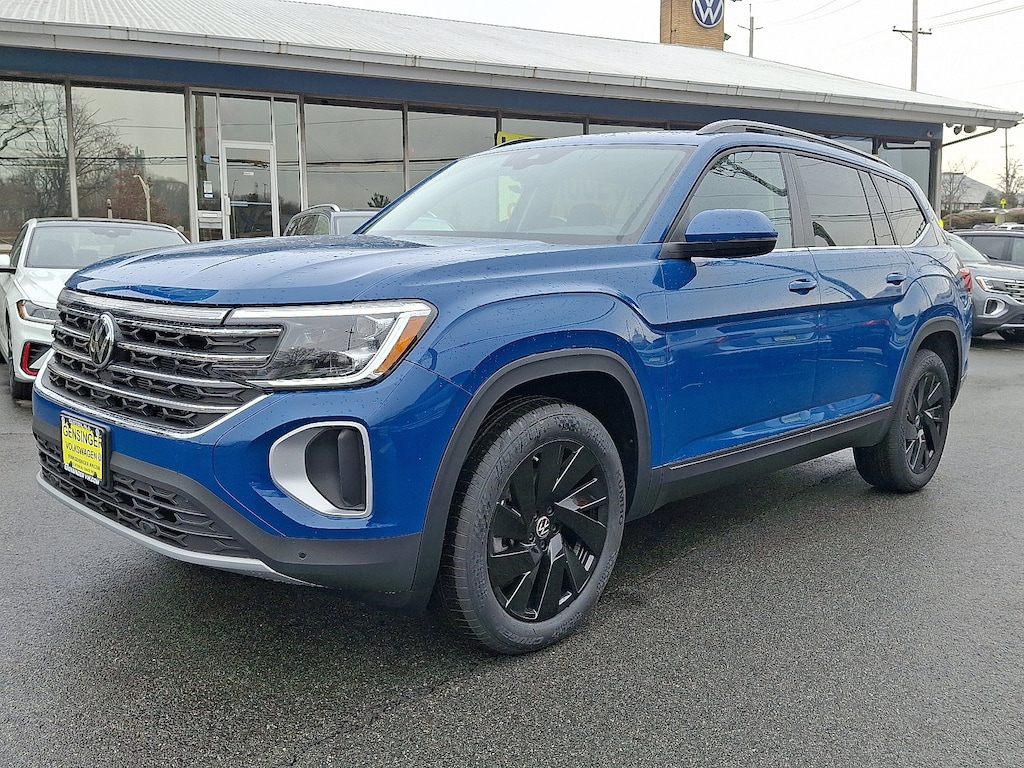 New 2025 Volkswagen Atlas 2.0T SE w/Technology 2.0T SE w/Technology 4MOTION