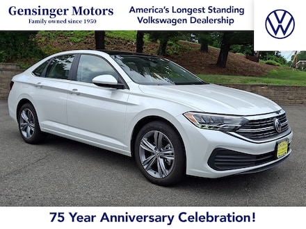 2023 Volkswagen Jetta SE SE Auto