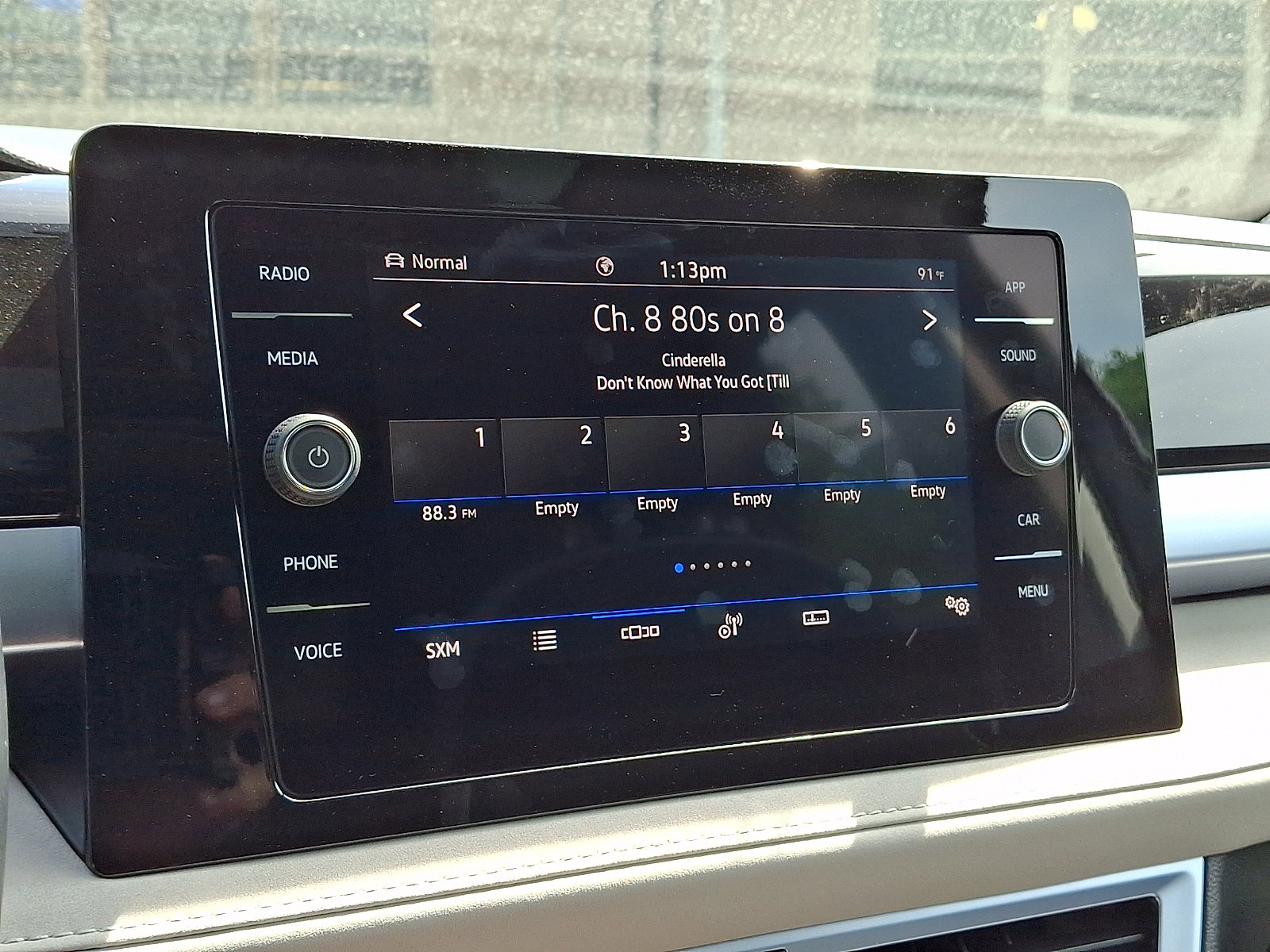 2026 Volkswagen Taos SE - Photo 12