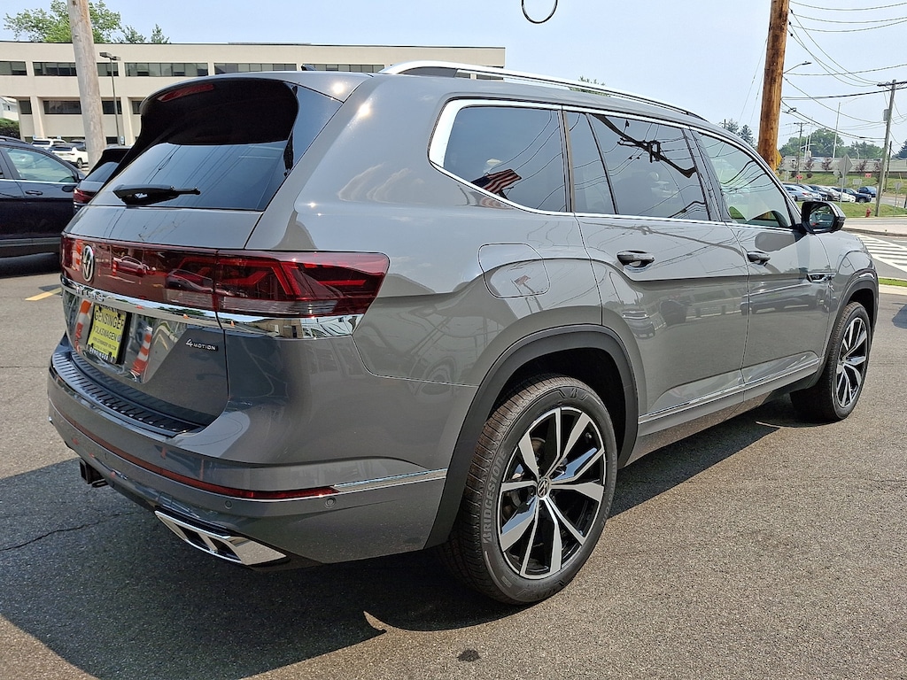 New 2026 Volkswagen Atlas 2.0T SEL Premium R-Line 2.0T SEL Premium R-Line 4MOTION