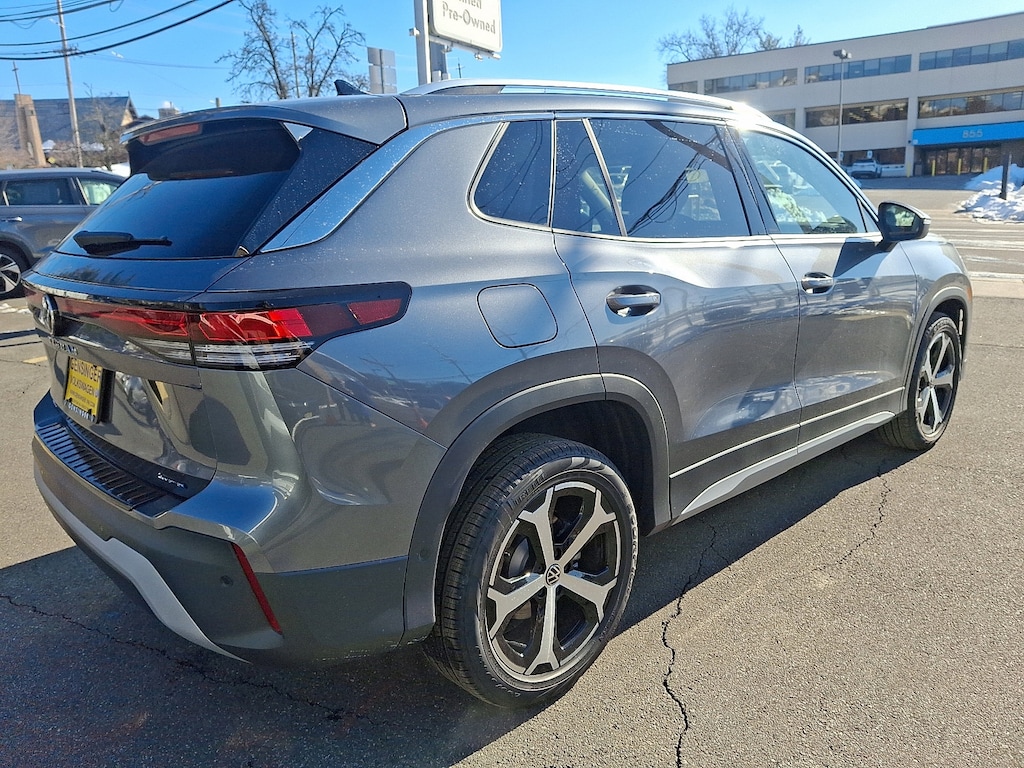 New 2026 Volkswagen Tiguan SE 2.0T SE 4MOTION