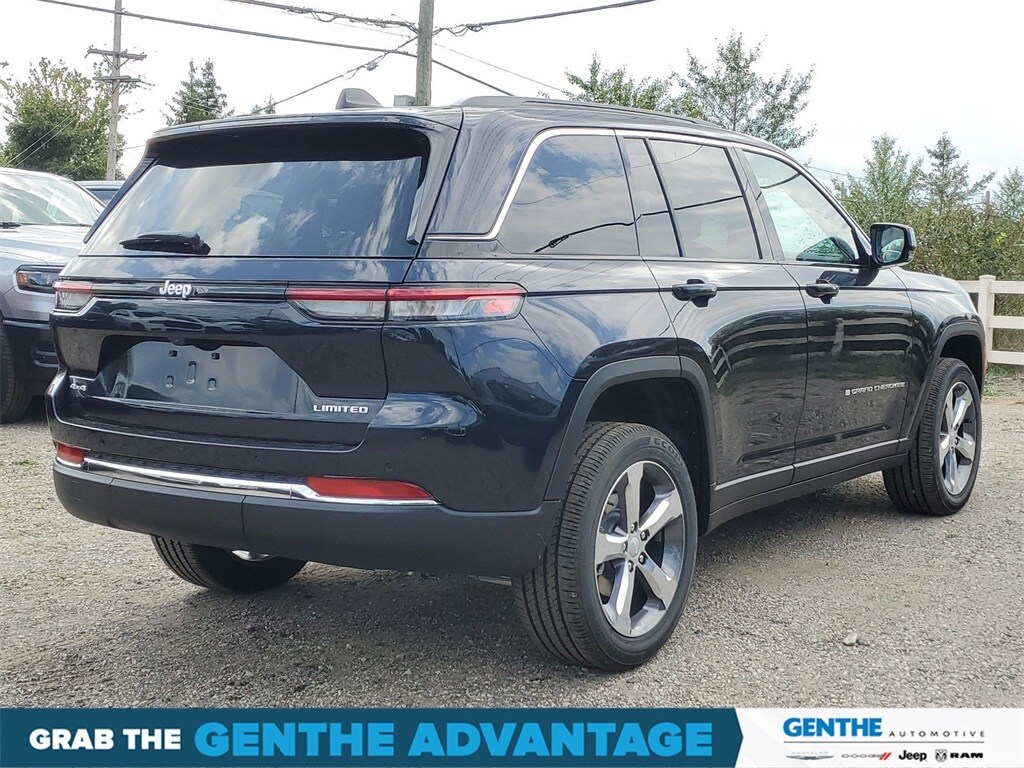 2024 Jeep Grand Cherokee Limited photo 2