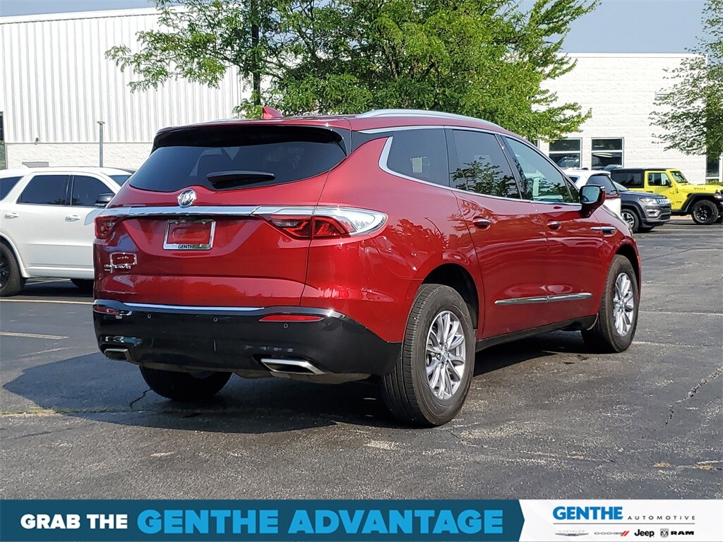 2024 Buick Enclave Premium photo 3
