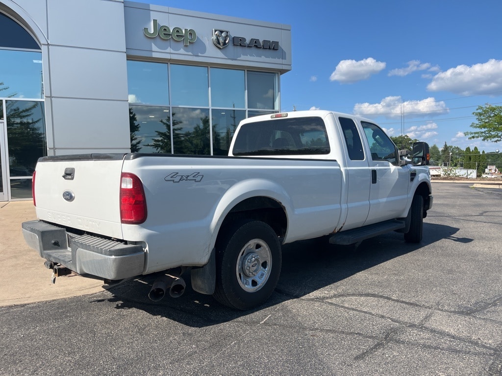 Used 2009 Ford F-250 Super Duty XLT with VIN 1FTSX21R49EA93151 for sale in Saline, MI
