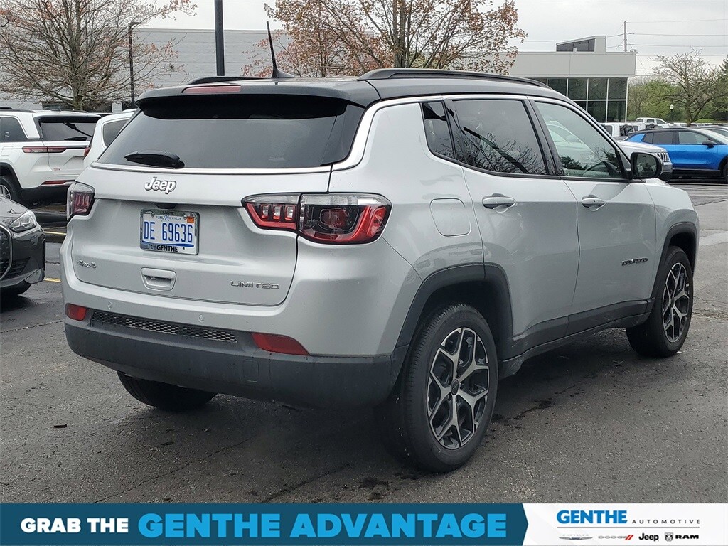 2025 Jeep Compass Limited photo 4