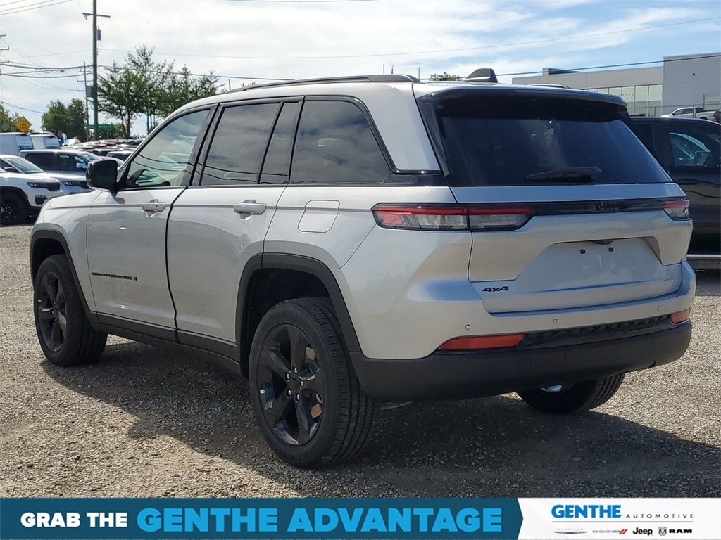 2024 Jeep Grand Cherokee Altitude X photo 2