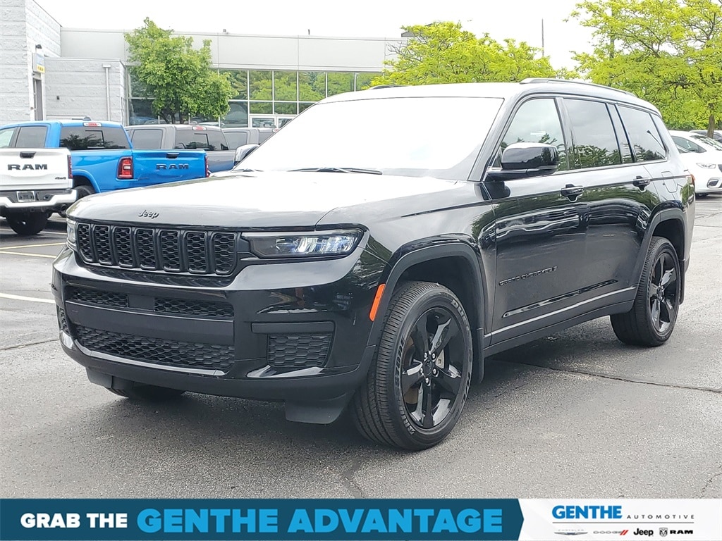 Used 2024 Jeep Grand Cherokee L Altitude with VIN 1C4RJKAG1R8611777 for sale in Saline, MI
