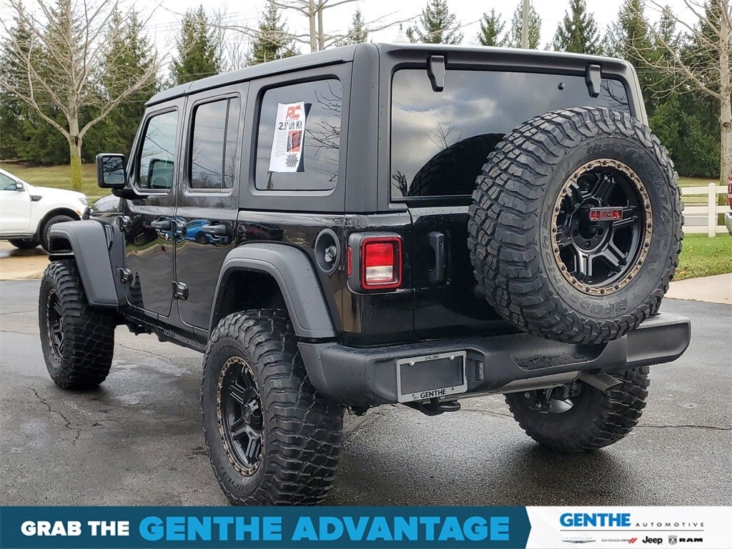 2024 Jeep Wrangler Sport S photo 3