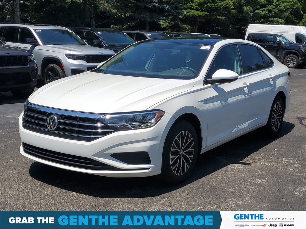 Used 2020 Volkswagen Jetta SE with VIN 3VWCB7BU3LM039325 for sale in Saline, MI