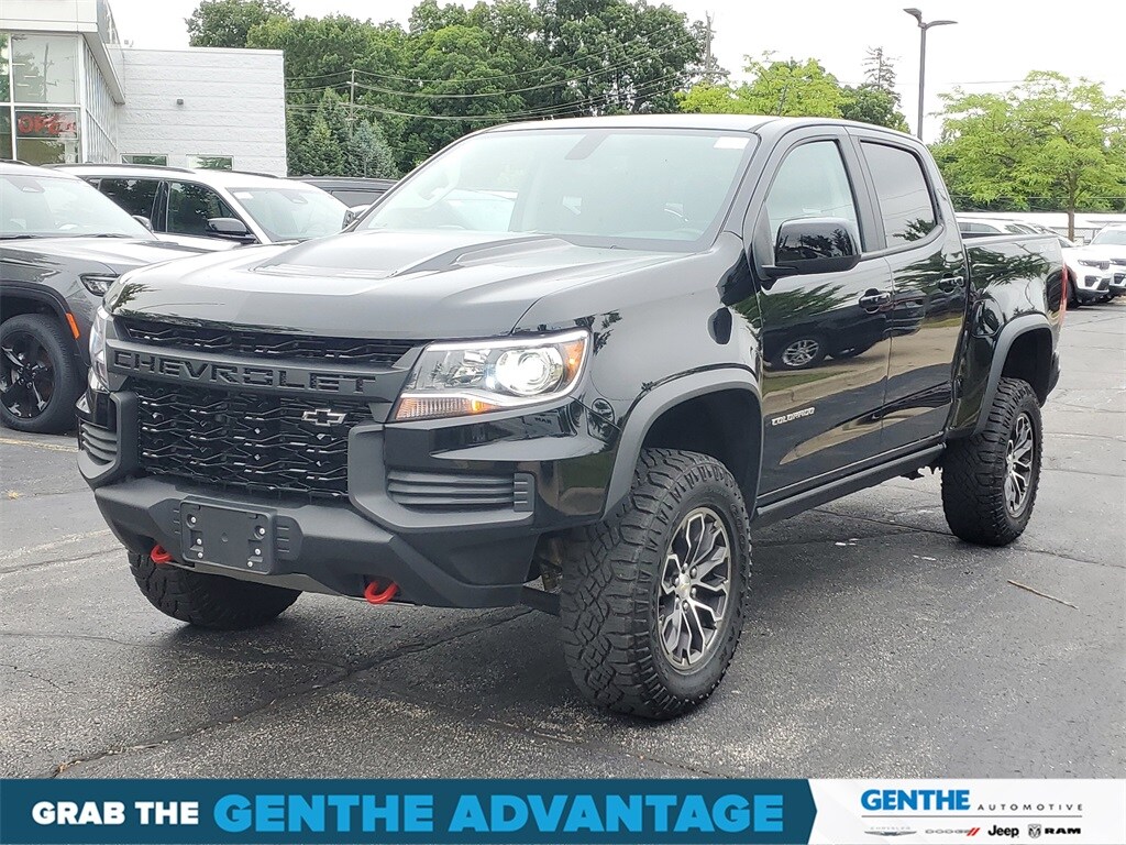 2022 Chevrolet Colorado ZR2 photo 2