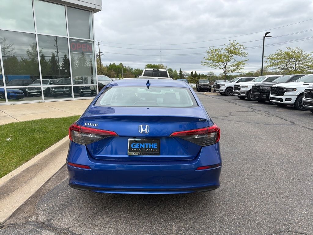 Used 2023 Honda Civic EX w/BSI Sedan