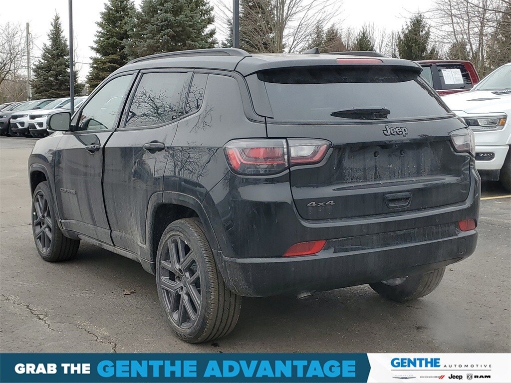 2025 Jeep Compass Limited photo 3