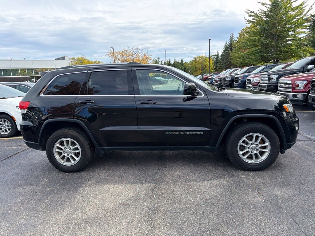 Used 2018 Jeep Grand Cherokee Laredo E with VIN 1C4RJFAG0JC432123 for sale in Saline, MI