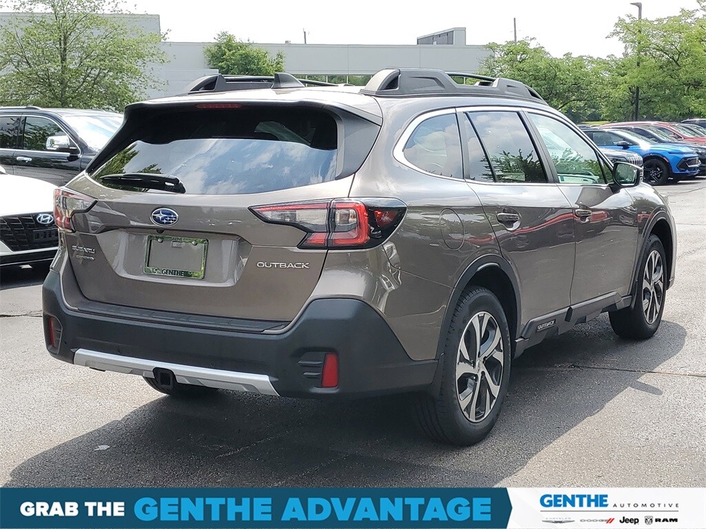 2022 Subaru Outback Limited photo 4