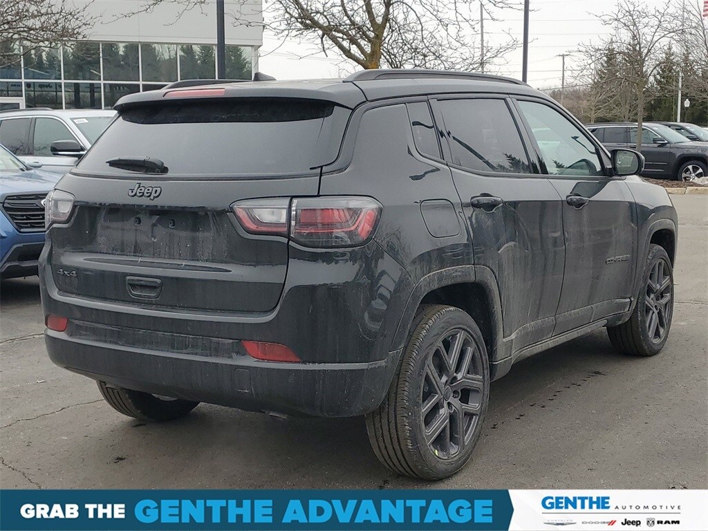 2025 Jeep Compass Limited photo 4