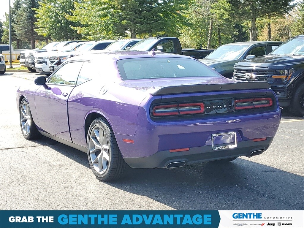 2023 Dodge Challenger GT photo 2