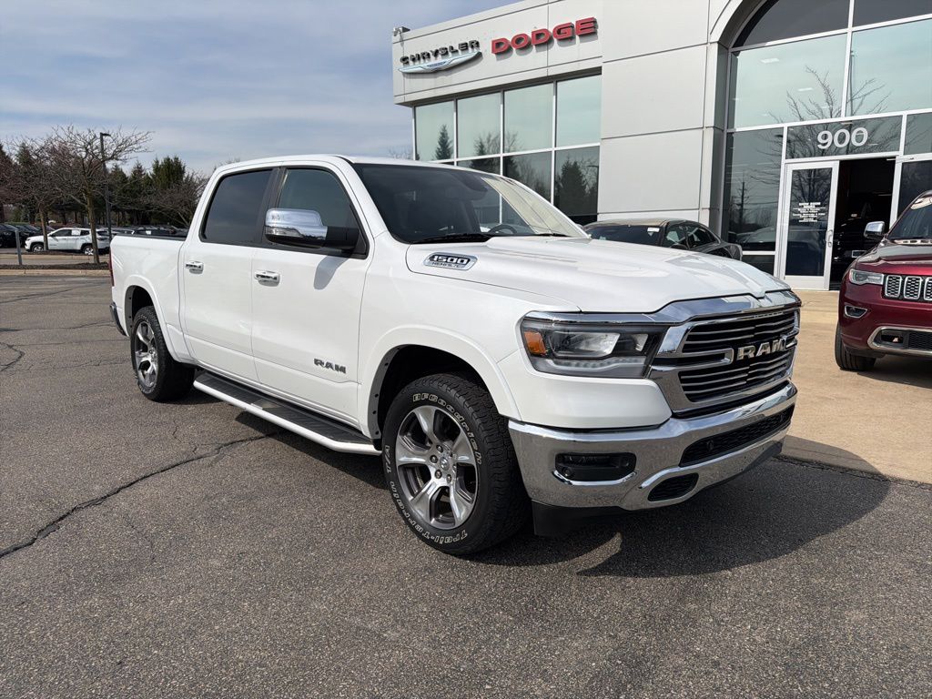 2019 RAM 1500 Laramie 4x4 Crew Cab 5'7's photo
