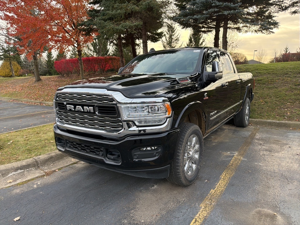 2024 RAM Ram 2500 Pickup Laramie Limited's photo