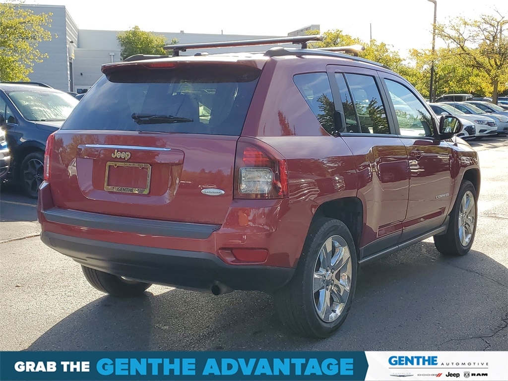 Used 2017 Jeep Compass Latitude FWD SUV