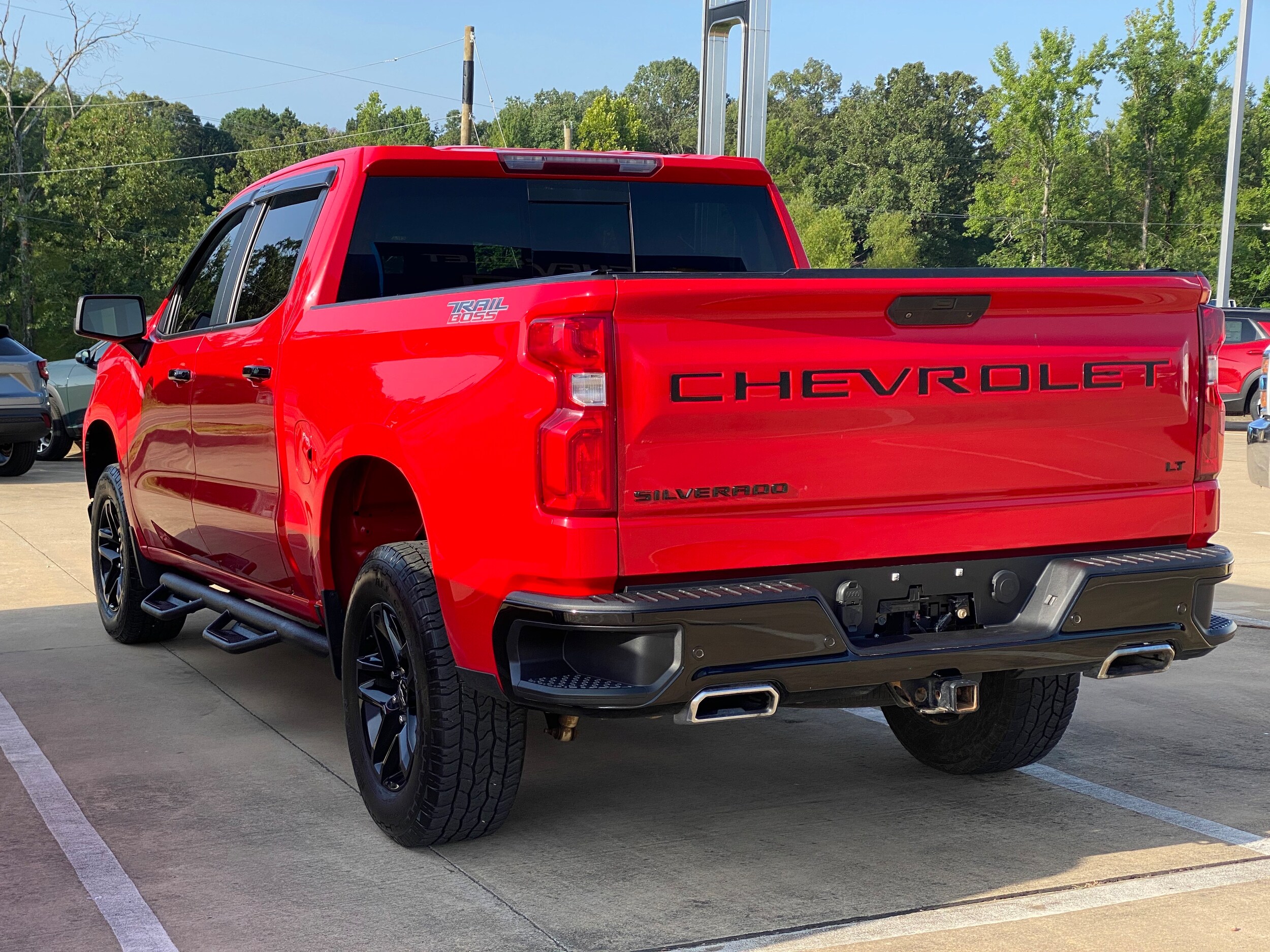 2021 Chevrolet Silverado 1500 LT Trail Boss photo 3