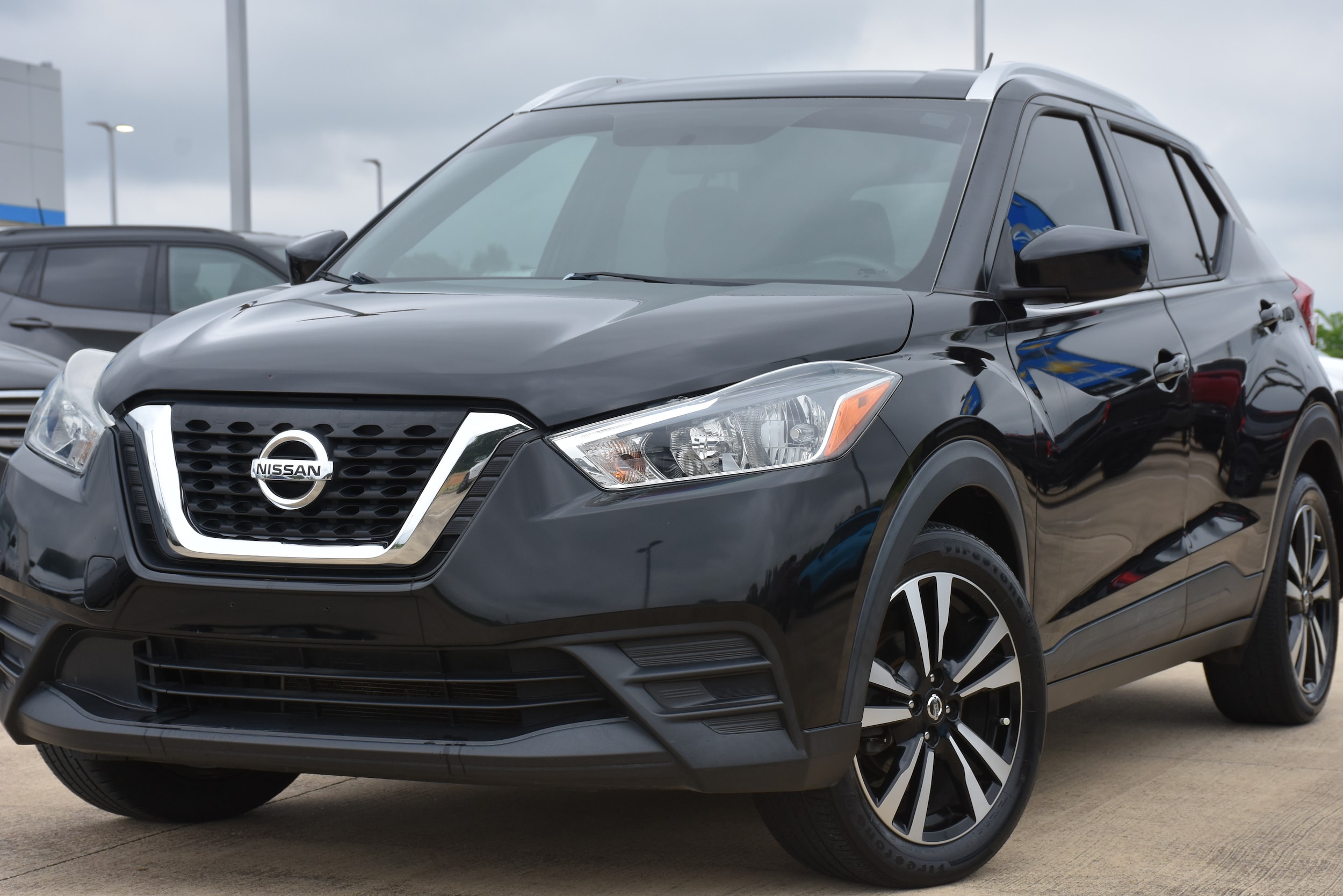 Used 2019 Nissan Kicks SV with VIN 3N1CP5CU2KL480068 for sale in De Queen, AR