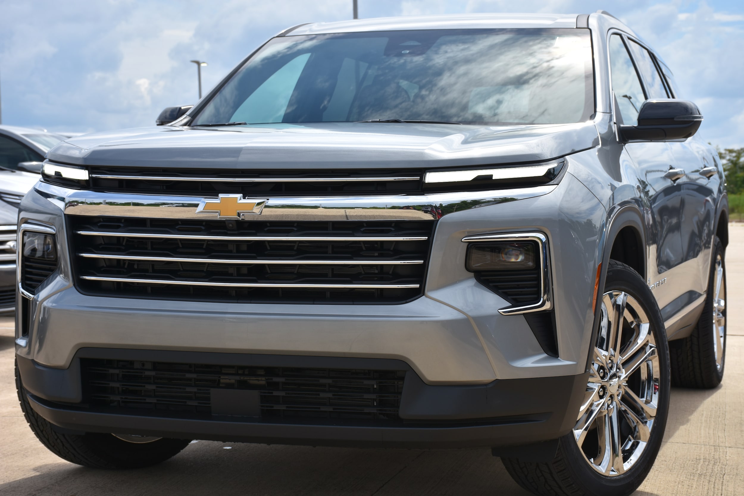 2025 Chevrolet Traverse LT's photo