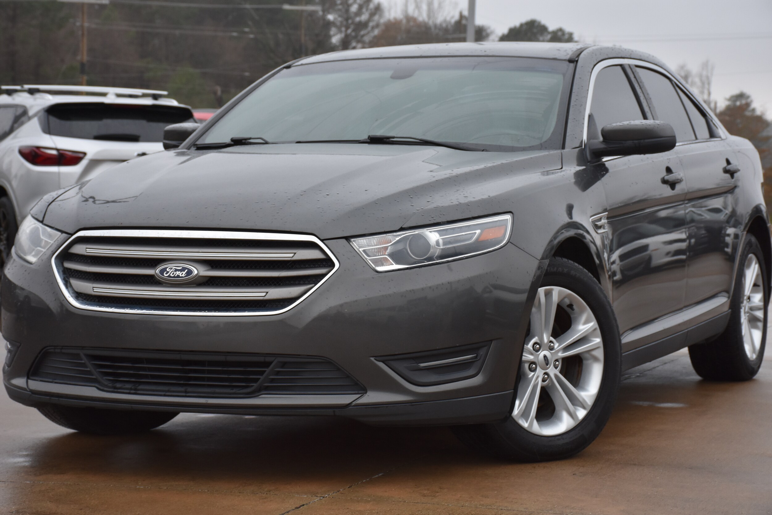 Used 2017 Ford Taurus SEL with VIN 1FAHP2H85HG130479 for sale in De Queen, AR