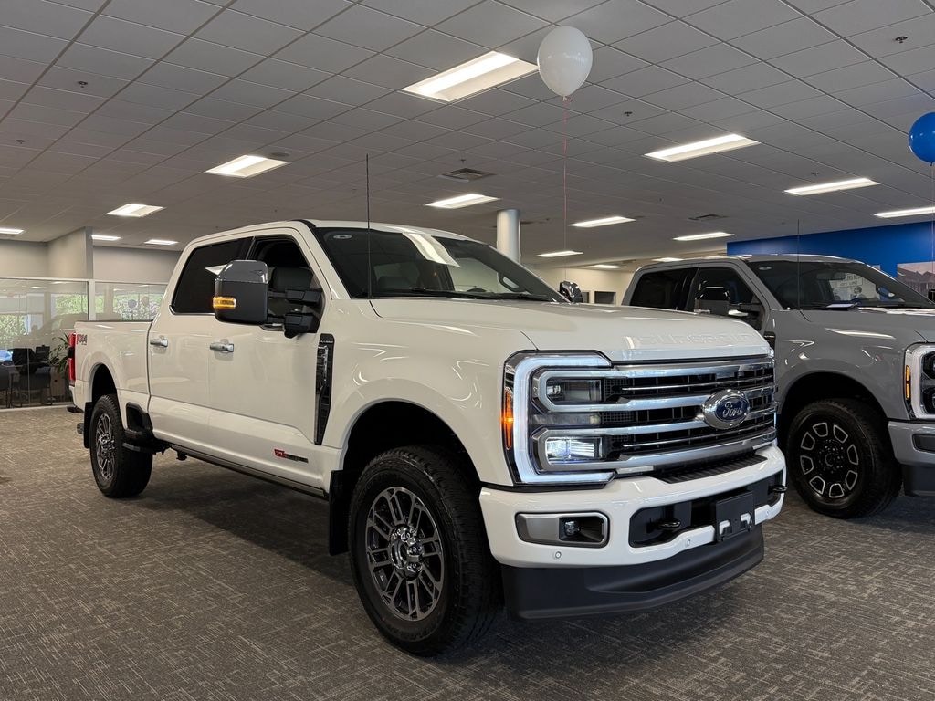 New 2026 Ford F-350 Platinum Truck Crew Cab