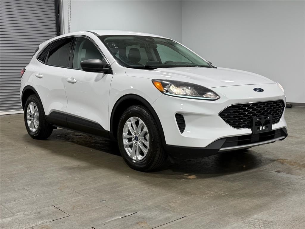 Certified 2022 Ford Escape SE with VIN 1FMCU0G64NUB32850 for sale in Travelers Rest, SC