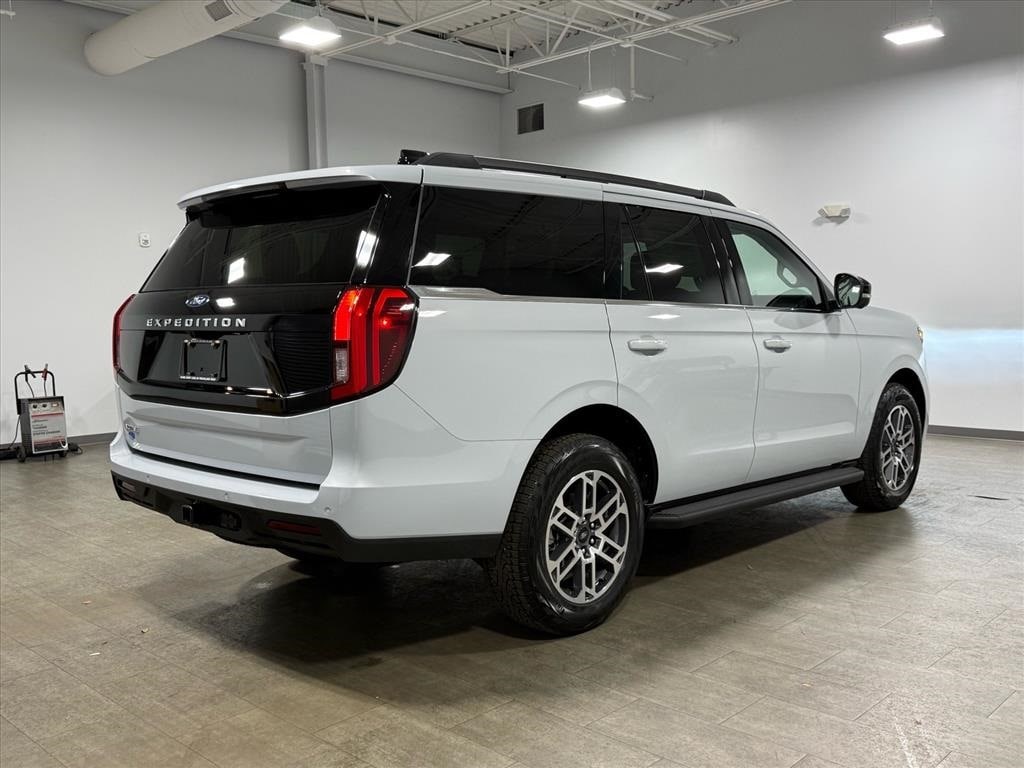 New 2026 Ford Expedition Active SUV