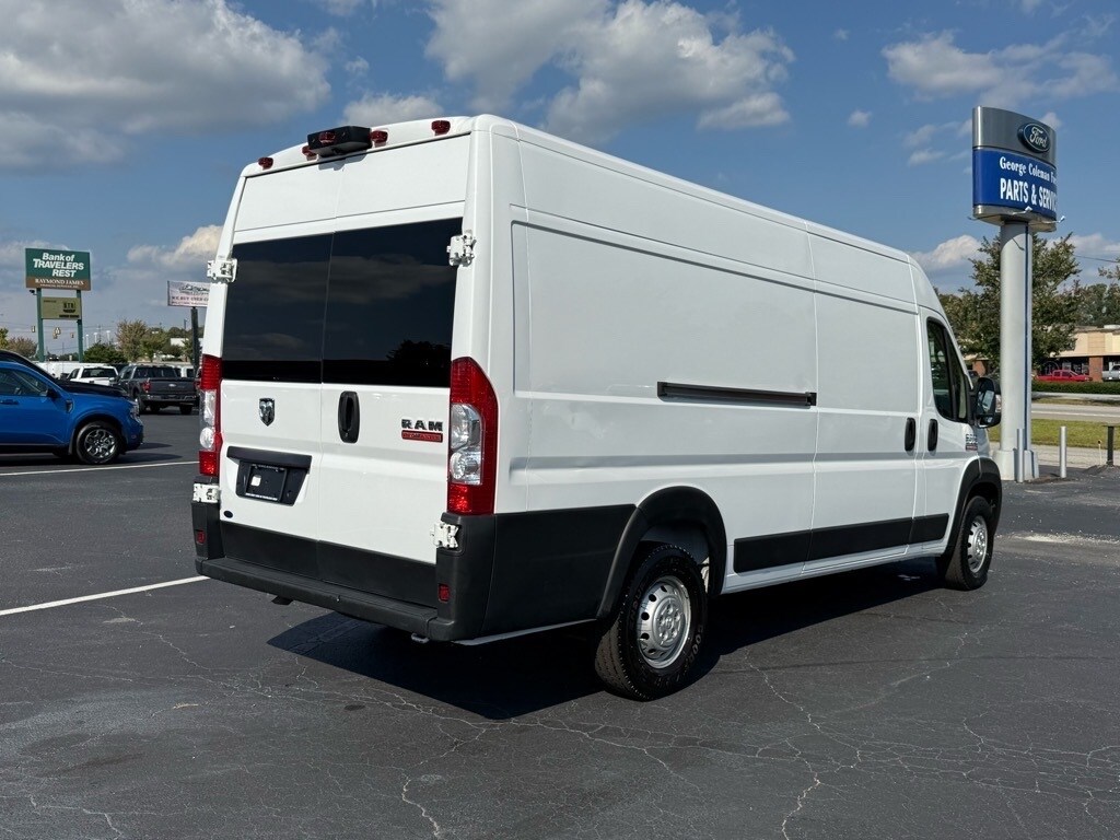 2022 Ram ProMaster 3500 Cargo Van photo 2