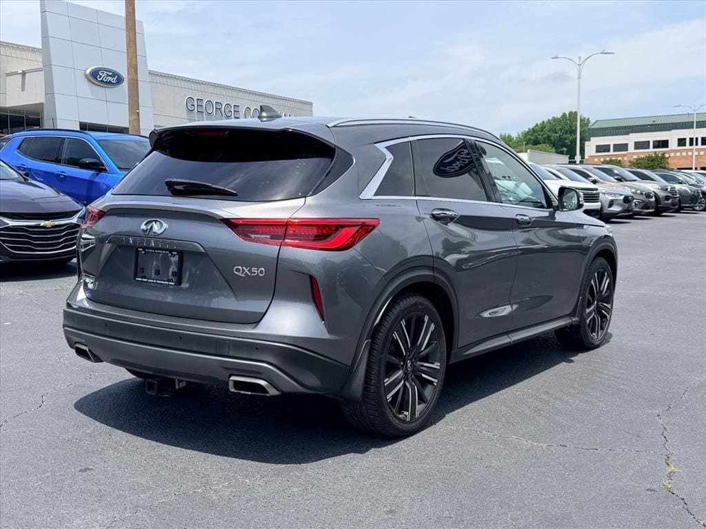 Certified 2021 INFINITI QX50 Luxe SUV