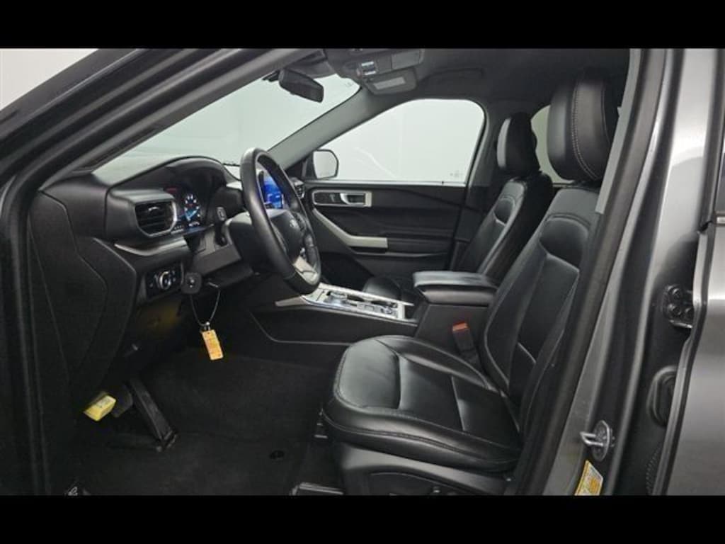 Certified 2024 Ford Explorer XLT SUV