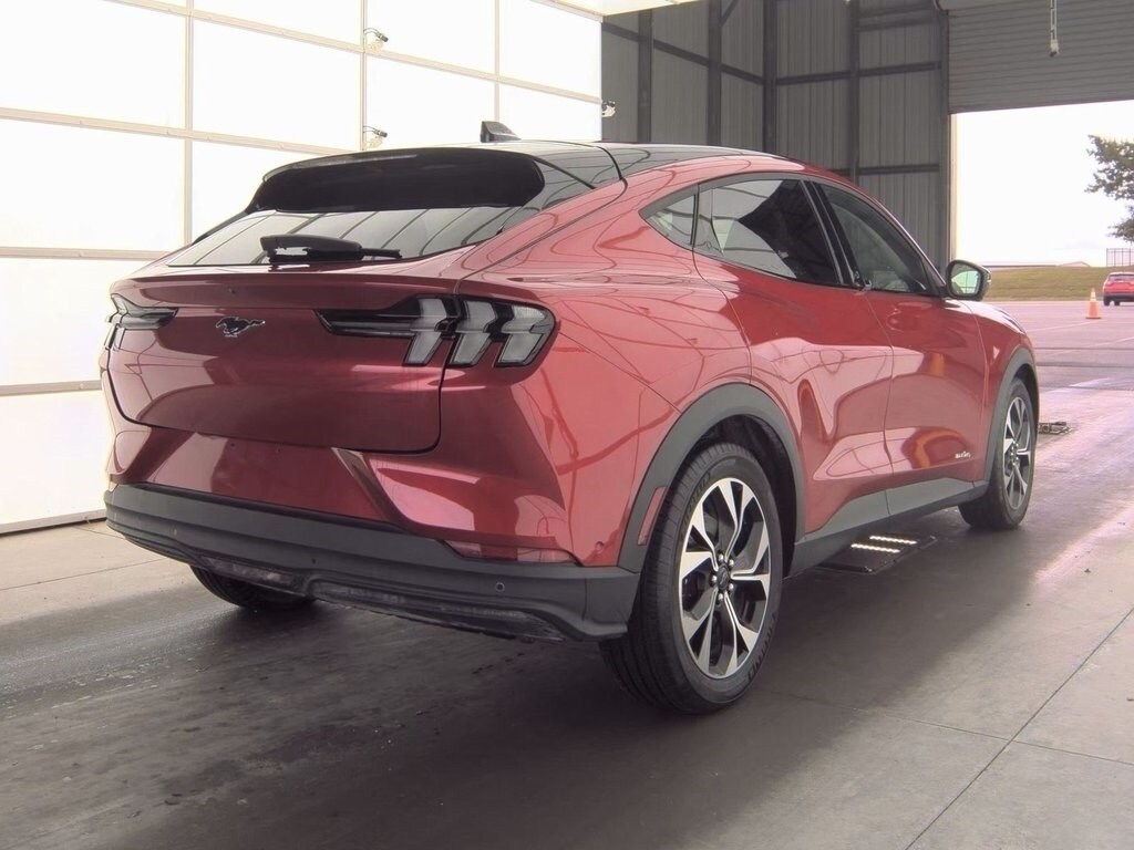 2024 Ford Mustang Mach-E Select photo 2