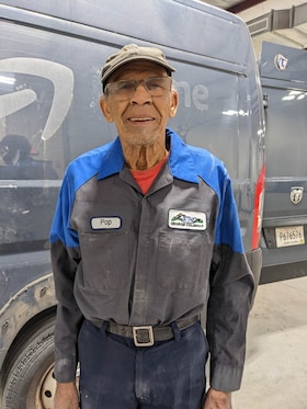 Staff member Randy Harrison from ID_f4e190eaf251
