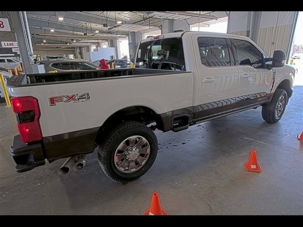 Certified 2025 Ford F-250 King Ranch Truck Crew Cab