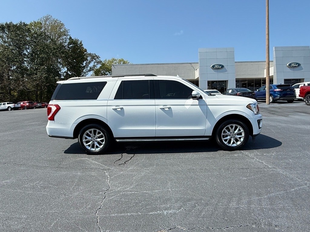 2021 Ford Expedition MAX XLT photo 3
