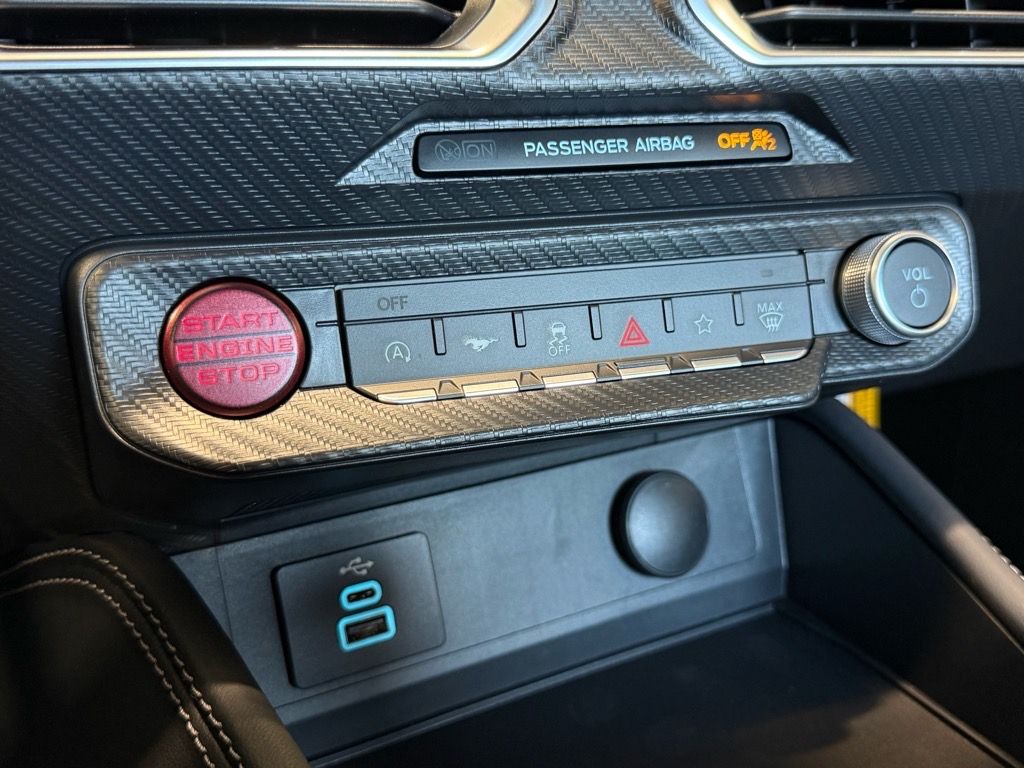 2026 Ford Mustang EcoBoost Premium Fastback - Photo 18