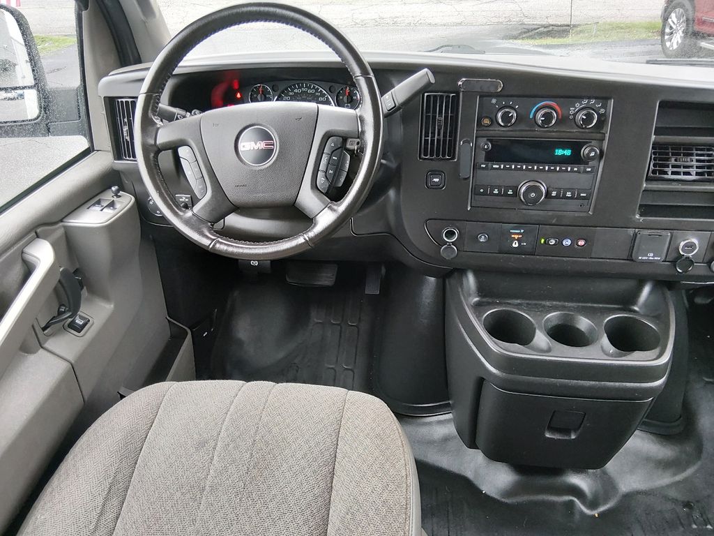 Photo 11
