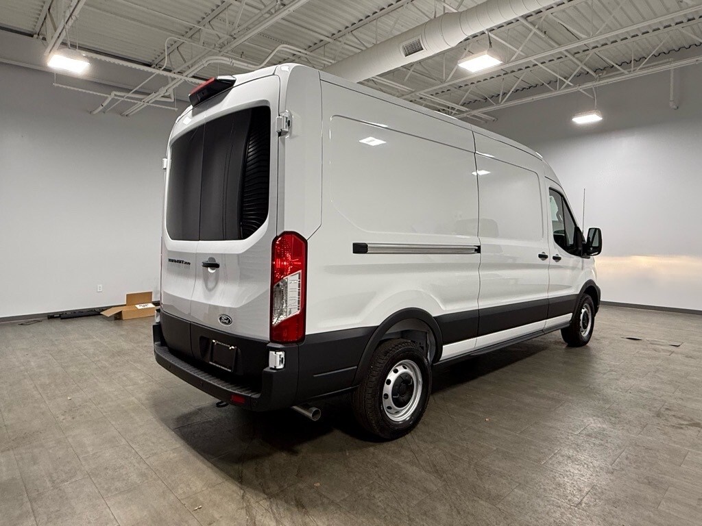 2026 Ford Transit photo 2