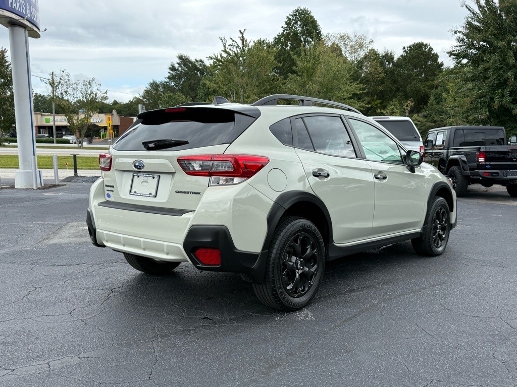 2023 Subaru Crosstrek Premium photo 2