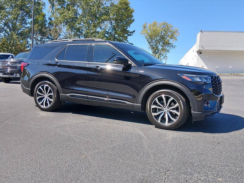 Used 2026 Ford Explorer ST-Line SUV