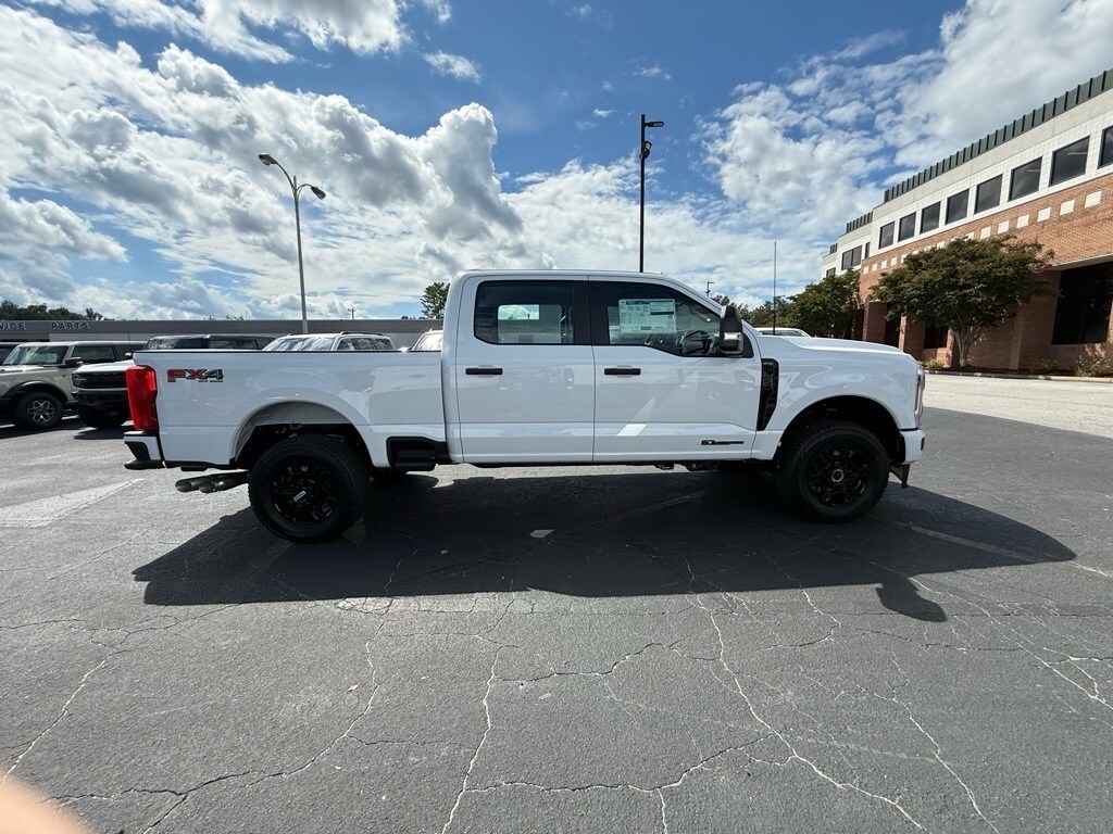 2026 Ford F-250 XL photo 3